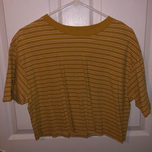 cropped brandy melville Yellow/gold t-shirt